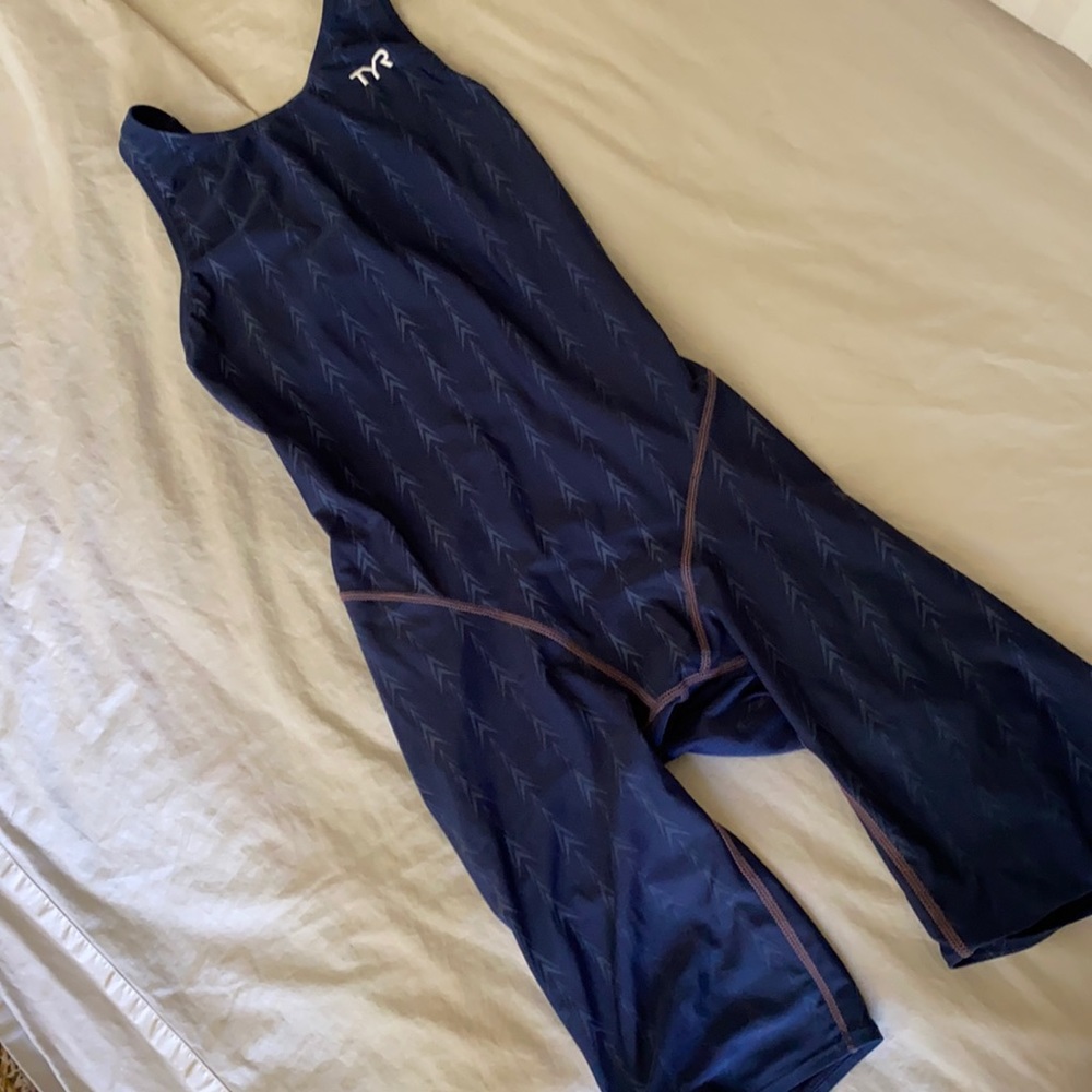 Navy TYR Tech suit